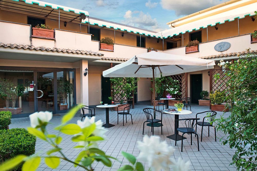 Hotel Villa Giulia Ciampino Dış mekan fotoğraf
